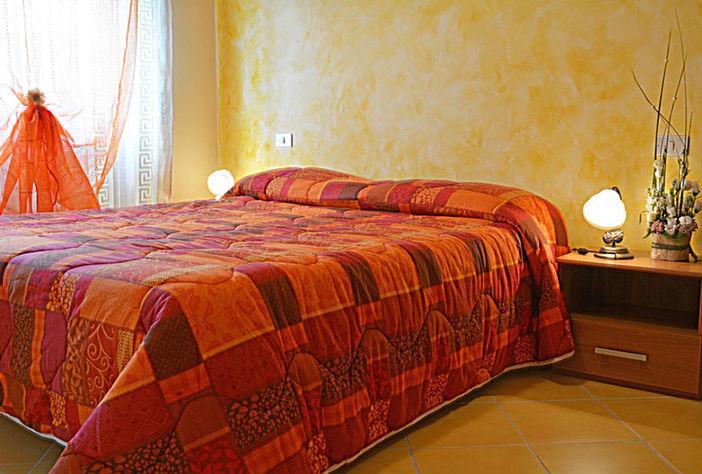 Albergo Parco Della Maiella ซานเตอูเฟมิอา อา ไมเอลลา ภายนอก รูปภาพ